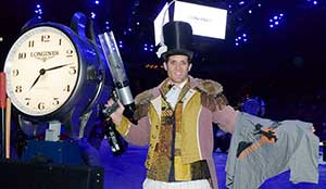 Ringmaster Andy posing for the camera before tossing out the Desert Flight t-shirts.